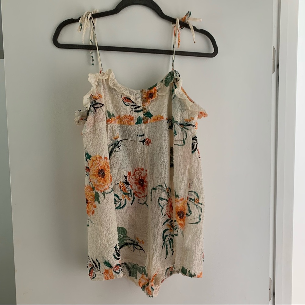 URBAN OUTFITTERS romper